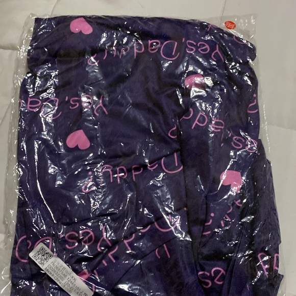 Yes Daddy shorts onesie: 2 for $15 buy 4 get one free - Picture 2 of 4